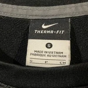 Nike Men's Black and Yellow Ducks Crewneck Sweater